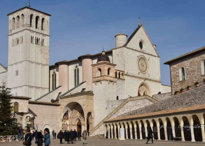 viaggio organizzato assisi cammini della via lauretana da Assisi a Loreto