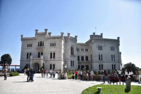 Foto del meraviglioso Castello di Miramare a Trieste