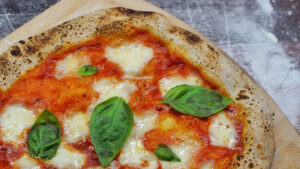 Napoli Gourmet viaggi organizzati pizza a napoli