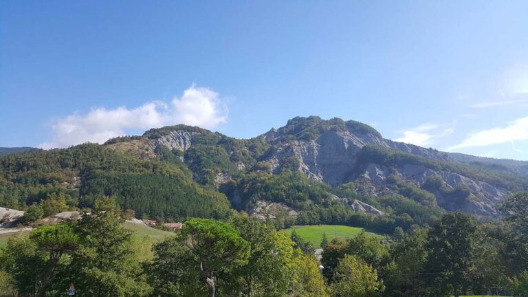 gita organizzata per la raccolta delle castagne al monte fumaiolo