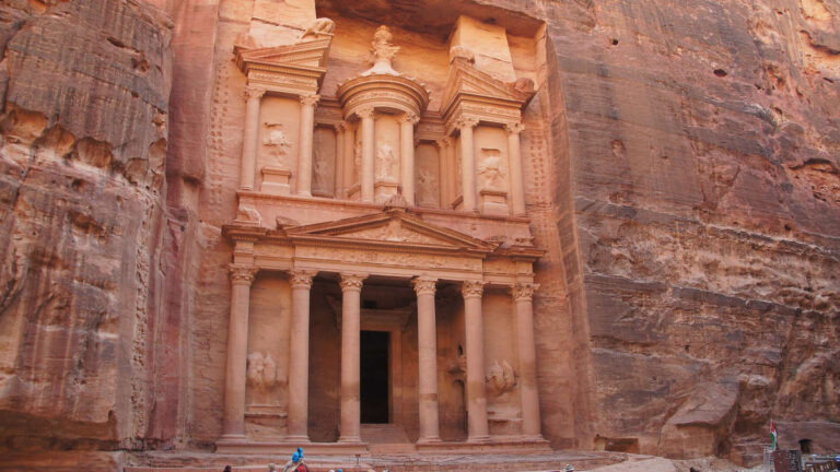 viaggio organizzato a petra in giordania smart