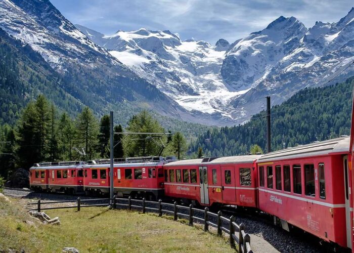 Lago di Como Trenino del Bernina St Moritz viaggio organizzato gran tour alpi