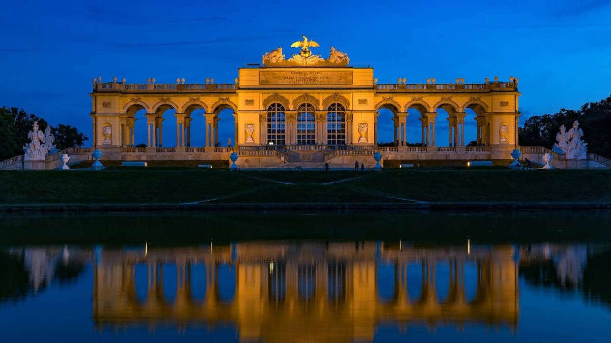 vienna-castelli-imperiali-viaggi-organizzati-a-capodanno