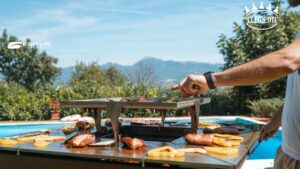 una splendida vacanza nelle marche BBQ alla Clementi Academy