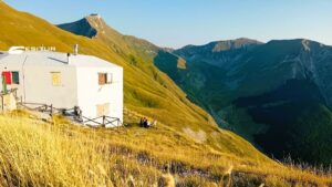 viaggio organizzato con guida sui sibillini